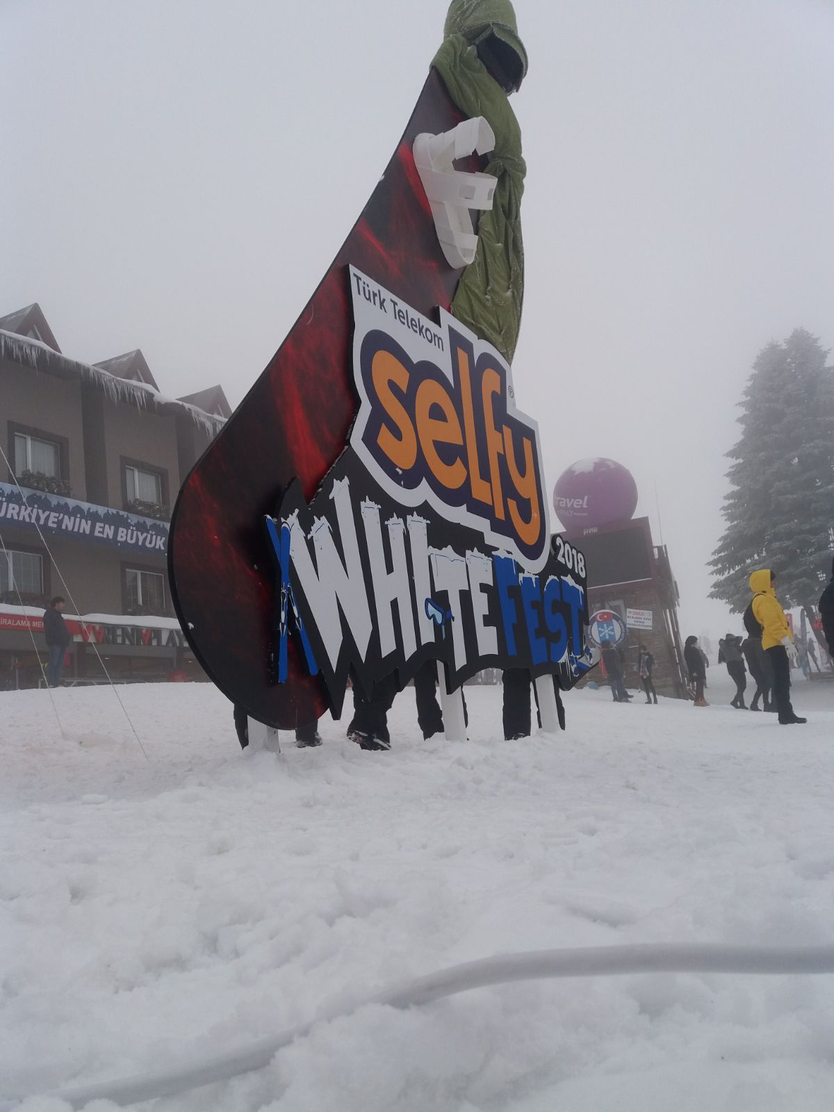 Giant Snowboard Dummy