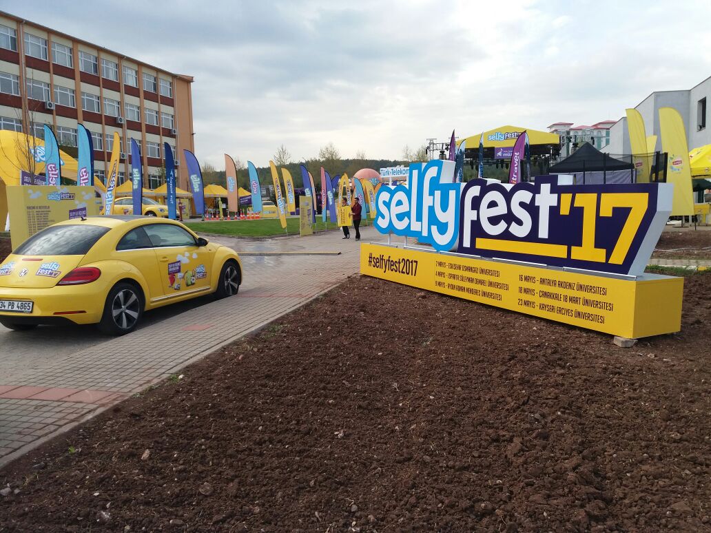 Festival Sign Giant Letters