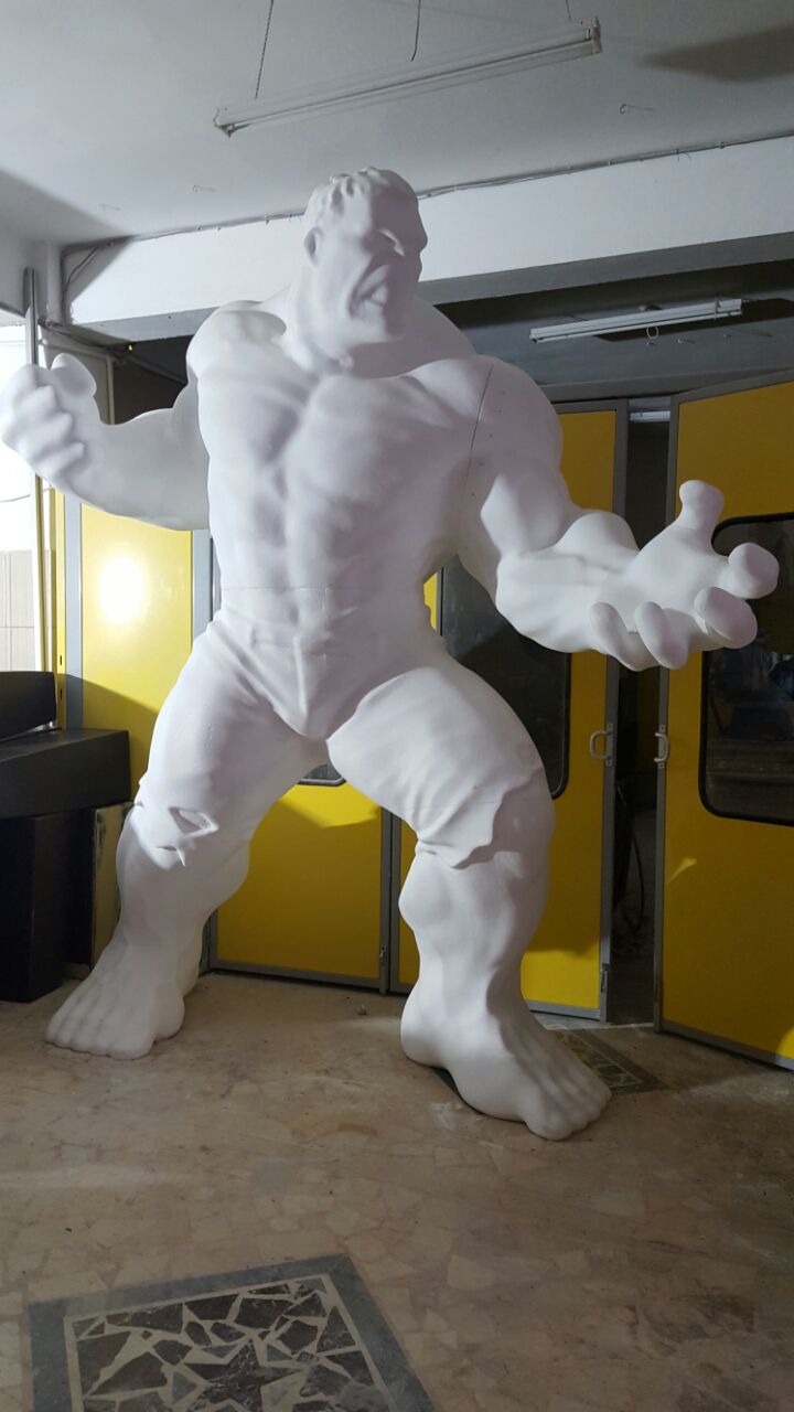 Hulk Dummy Sculpture
