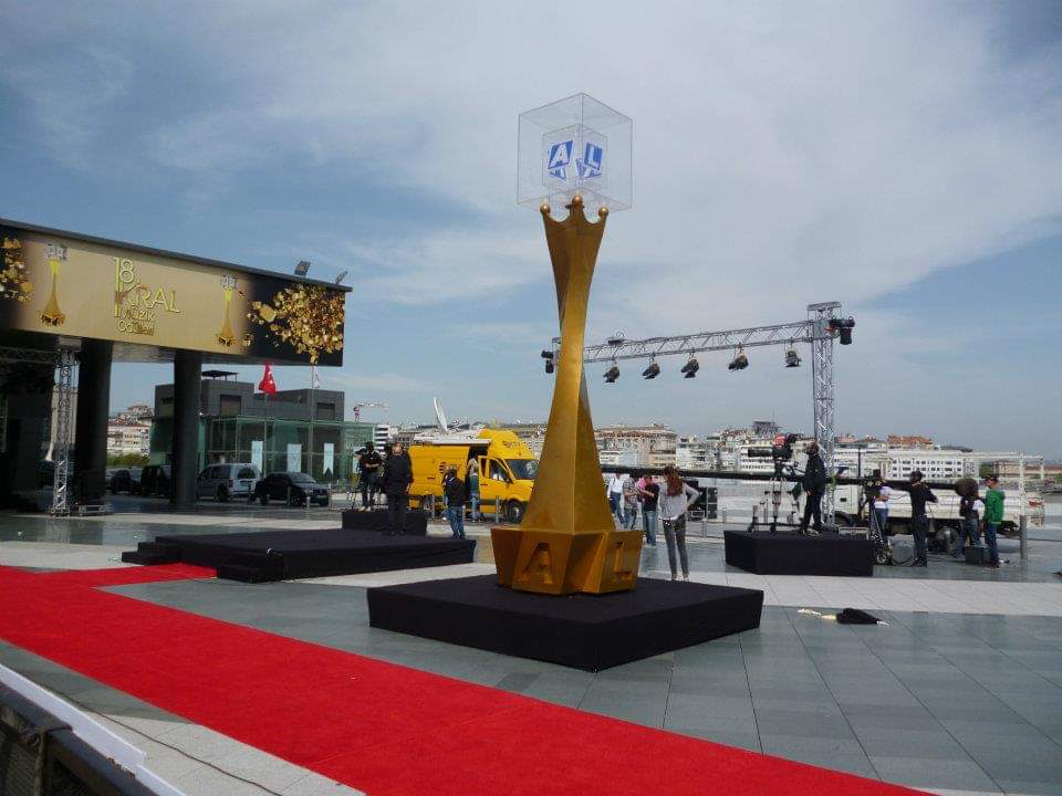 Kral TV Award Organization – Giant Dummy – Giant Prize – Stand